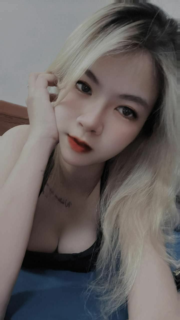 Người chị nứng của tôi